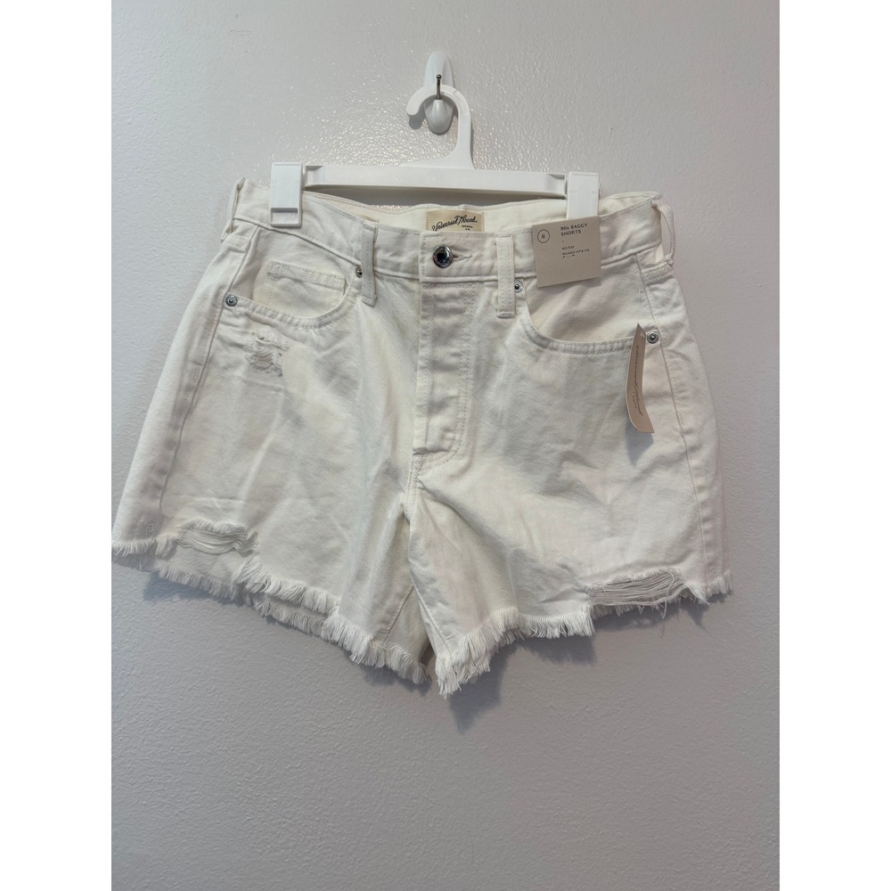 Universal Thread Womens White 90s Baggy Shorts Mid Rise Distressed Denim 6 NEW